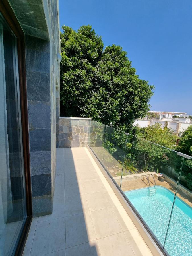 Mosaic Villa By The Sea Protaras Exterior photo